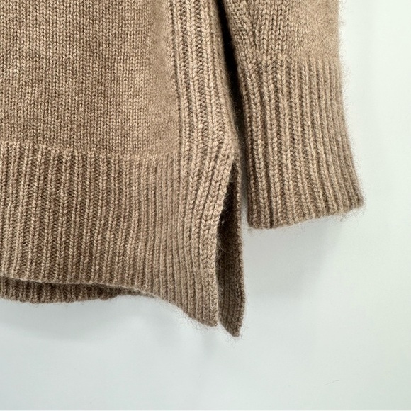 J. McLaughlin 100% Cashmere Mock Neck Relaxed Fit Neutral Tan Sweater Size Small - Picture 3 of 9